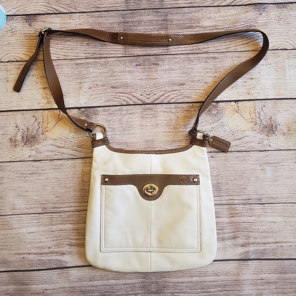Coach Penelope Cross body